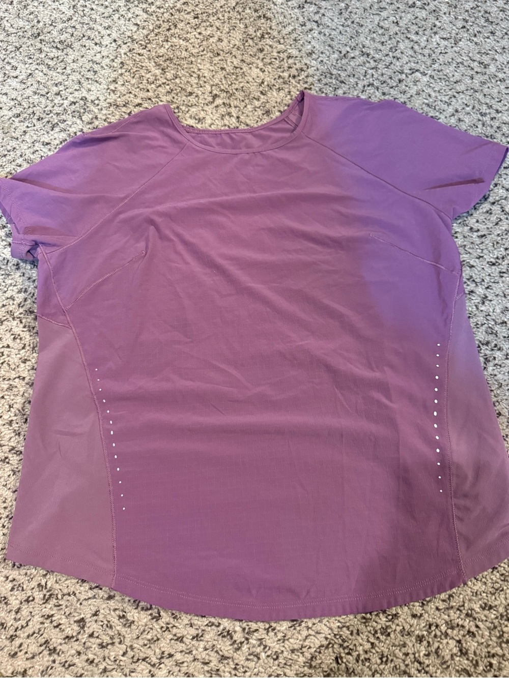 lululemon Purple Short Sleeve Running Athletic Top Size 6–8 Estimated